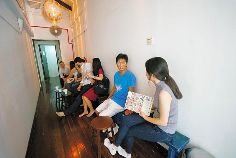 Hotel kapsul Draper Startup House For Entrepreneurs Singapore