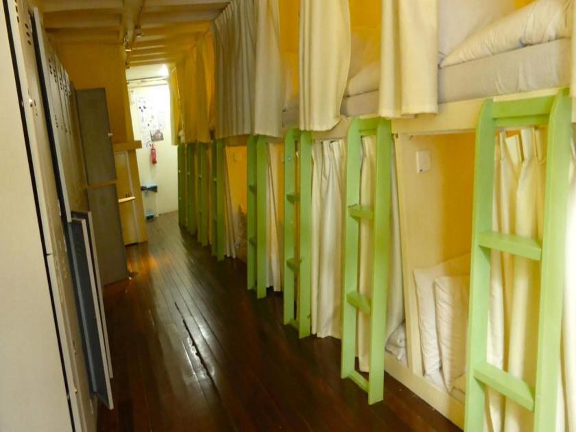 Draper Startup House For Entrepreneurs * Singapur