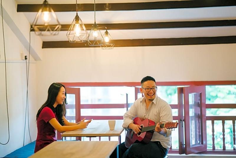 Draper Startup House For Entrepreneurs Kapselhotel *