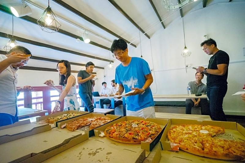 Draper Startup House For Entrepreneurs Kapselhotel Singapur